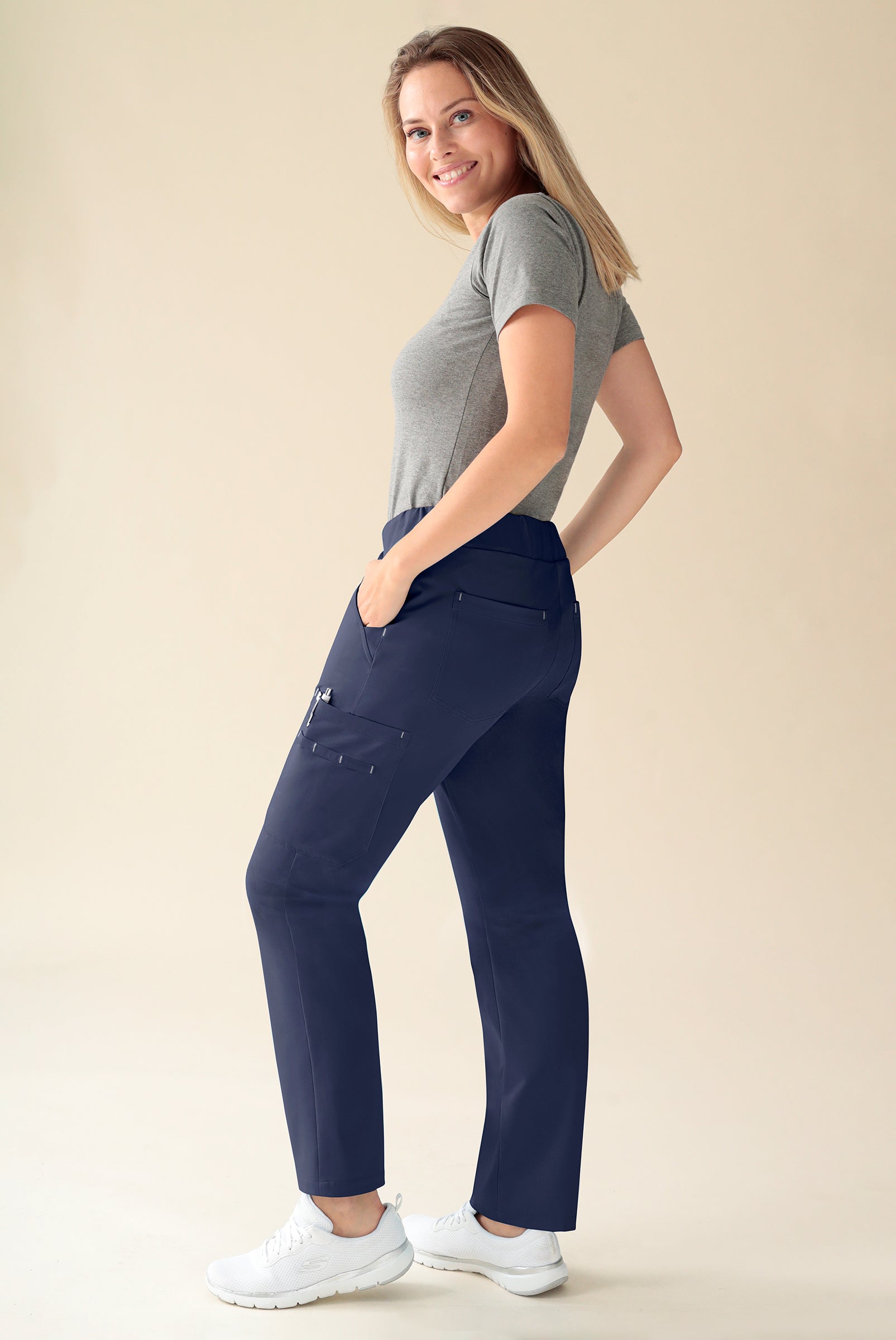 KAERE Hose Damen - gerader Saum Kurzgr. mit Beintaschen navy, Vue de dos
