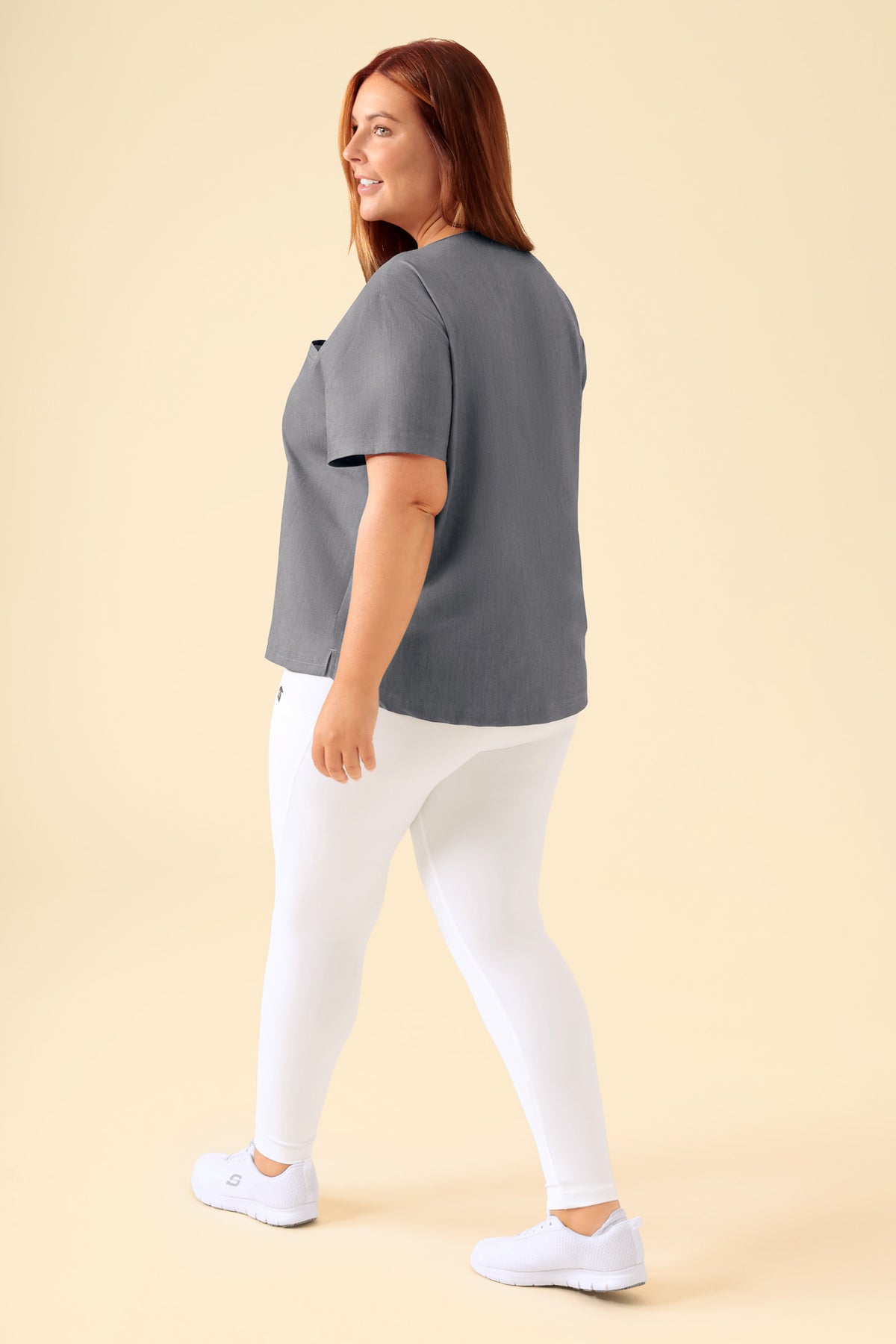 KAERE Leggings Damen - super elastisch weiss, Rückansicht Das Model ist 173 cm groß und trägt Grösse XL