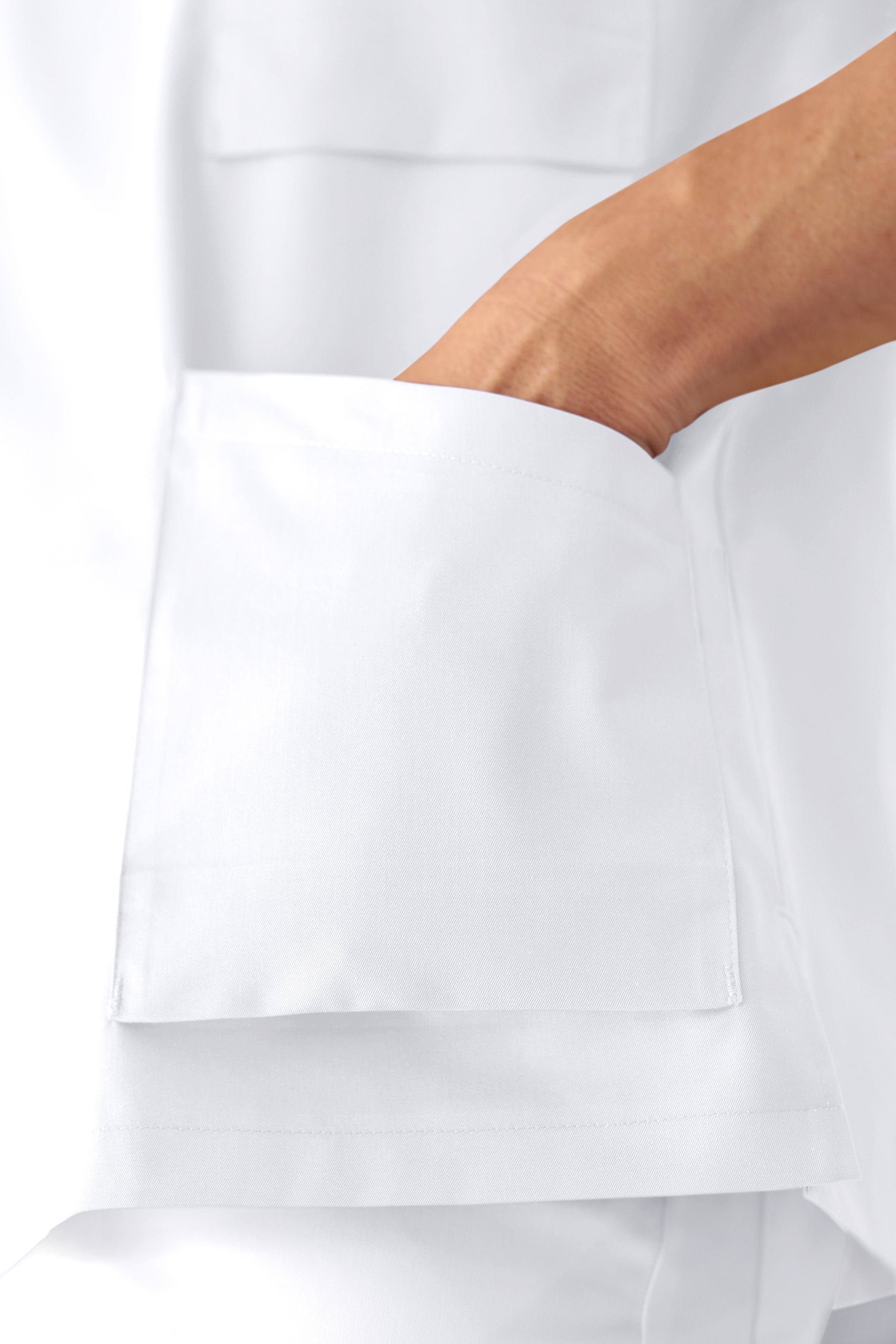 DER Kasack-Kasack V-Ausschnitt Unisex weiss