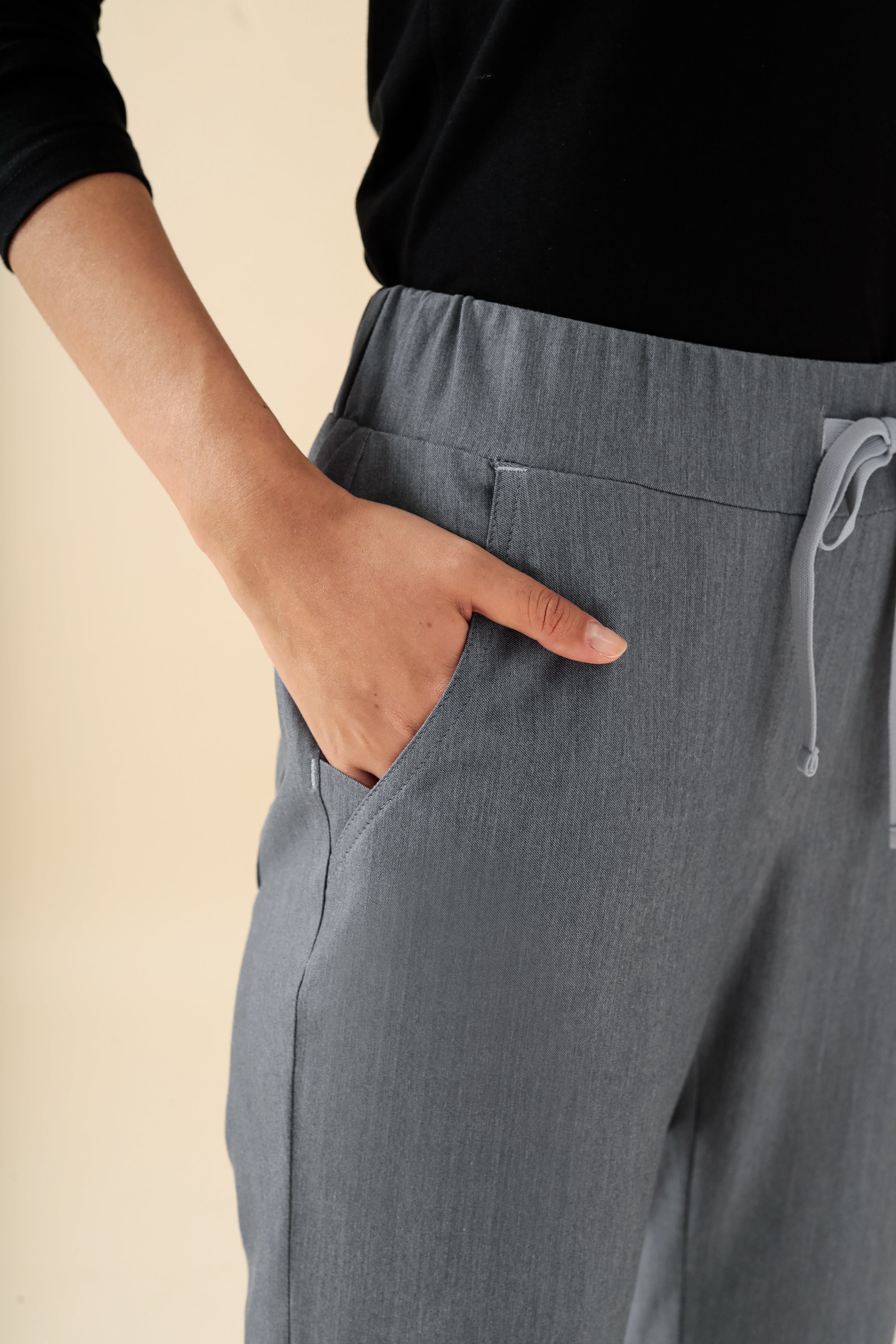 KAERE Hose Damen - gerader Saum ohne Beintaschen grau melange