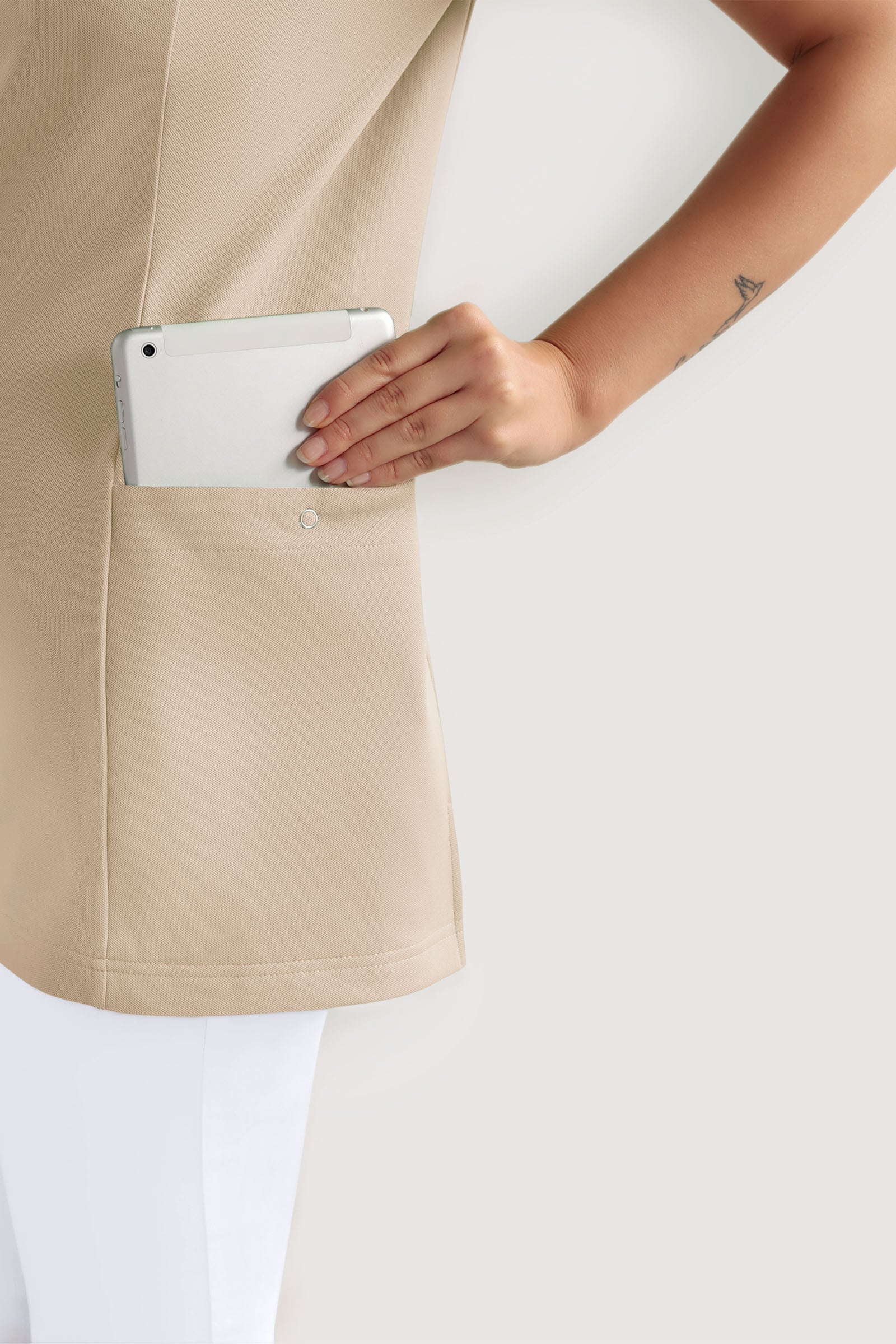 COMFY FLEX Stretch Schlupfkasack Damen - mit Druckknöpfen sand