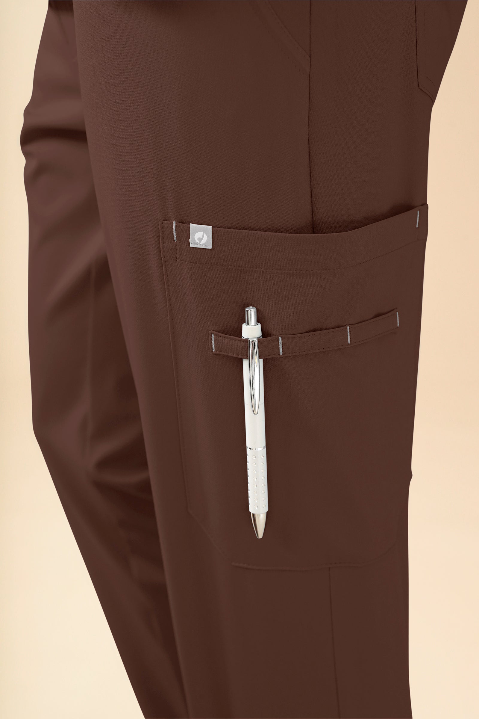 KAERE Hose Herren - Saumbündchen mit Beintaschen coffee