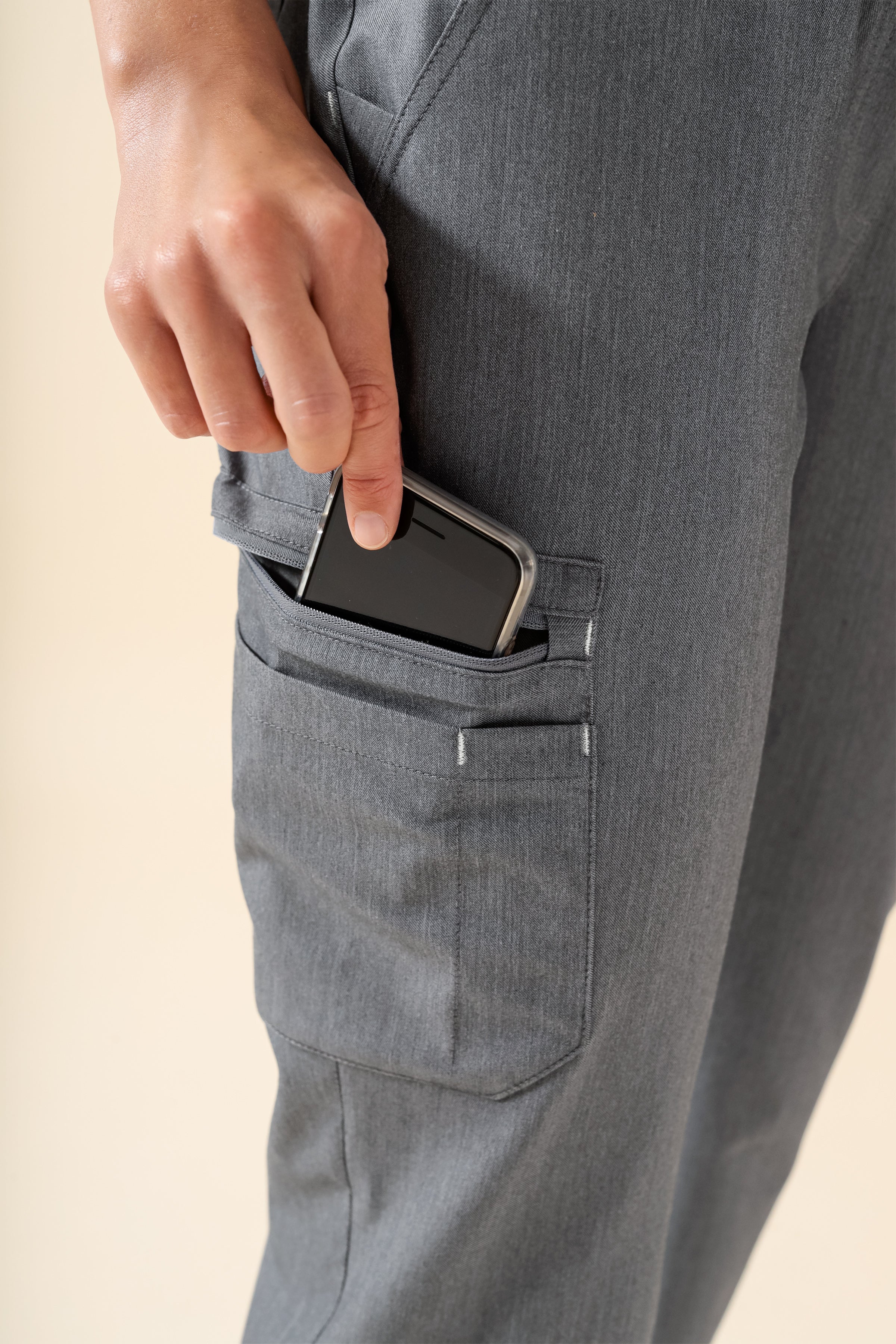 KAERE Hose Herren - Saumbündchen mit Beintaschen grau melange