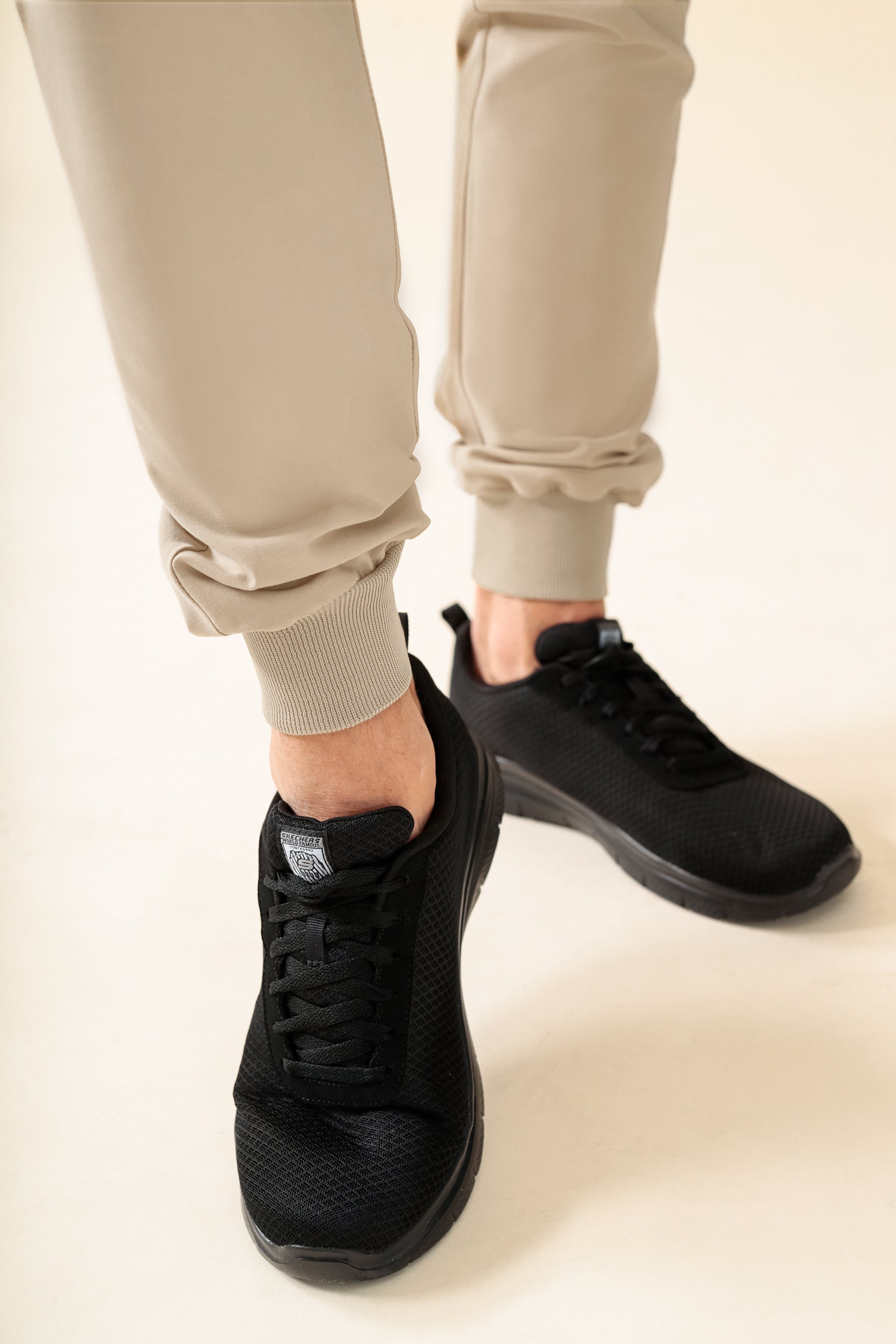 KAERE Hose Herren - Saumbündchen Kurzgr. ohne Beintaschen sand