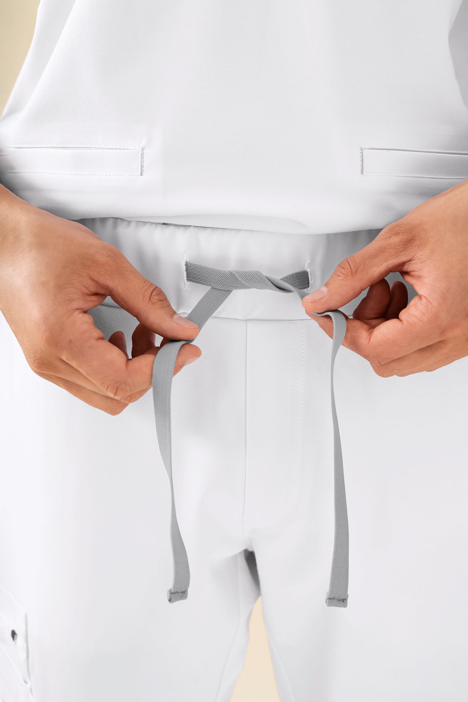 KAERE Hose Herren - gerader Saum Kurzgr. mit Beintaschen weiss