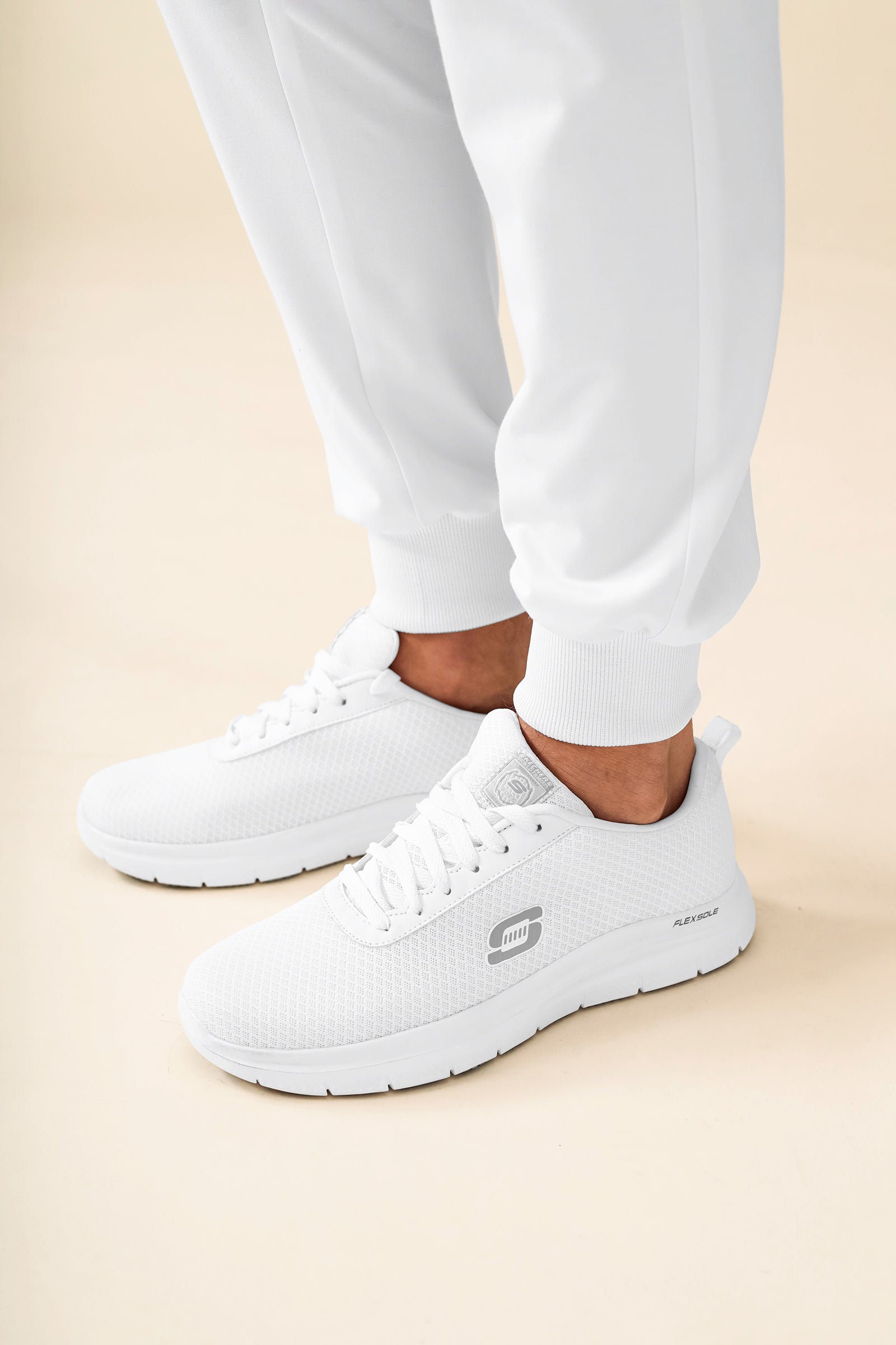 KAERE Hose Herren - Saumbündchen Kurzgr. mit Beintaschen weiss