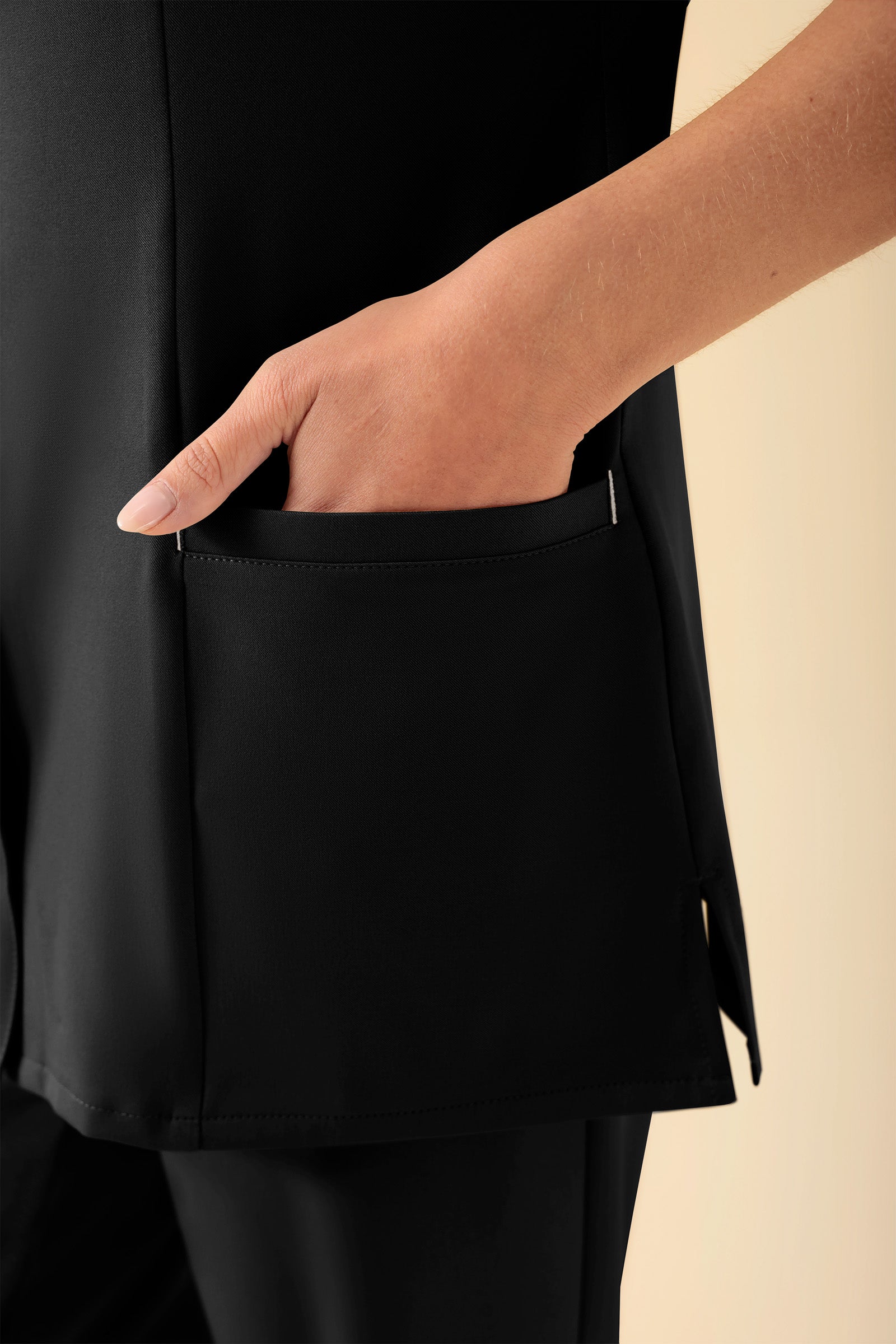 KAERE Kasack Damen - durchgeknöpft schwarz