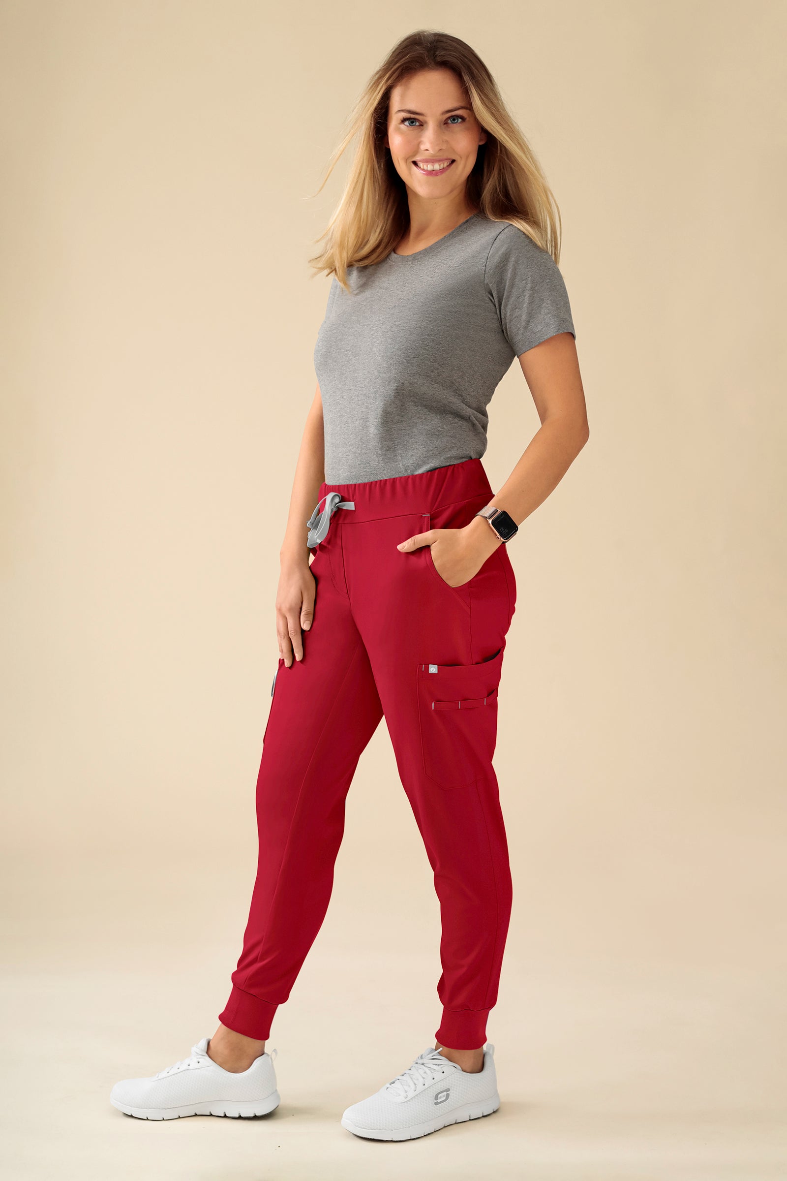KAERE Hose Damen - Saumbündchen Kurzgr. mit Beintaschen rot, Vorderansicht