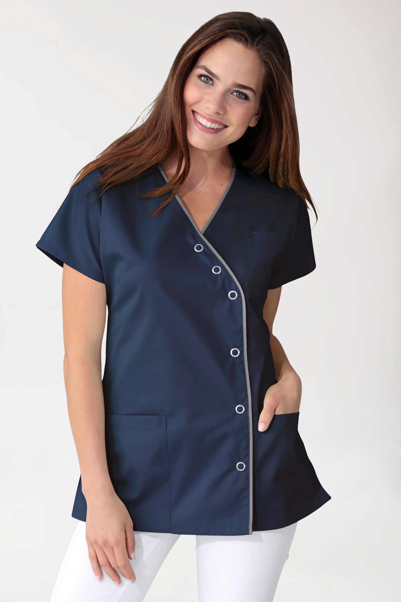 Beauty Kasack Damen - asymmetrische Druckknopfleiste navy/grau, Vue de face
