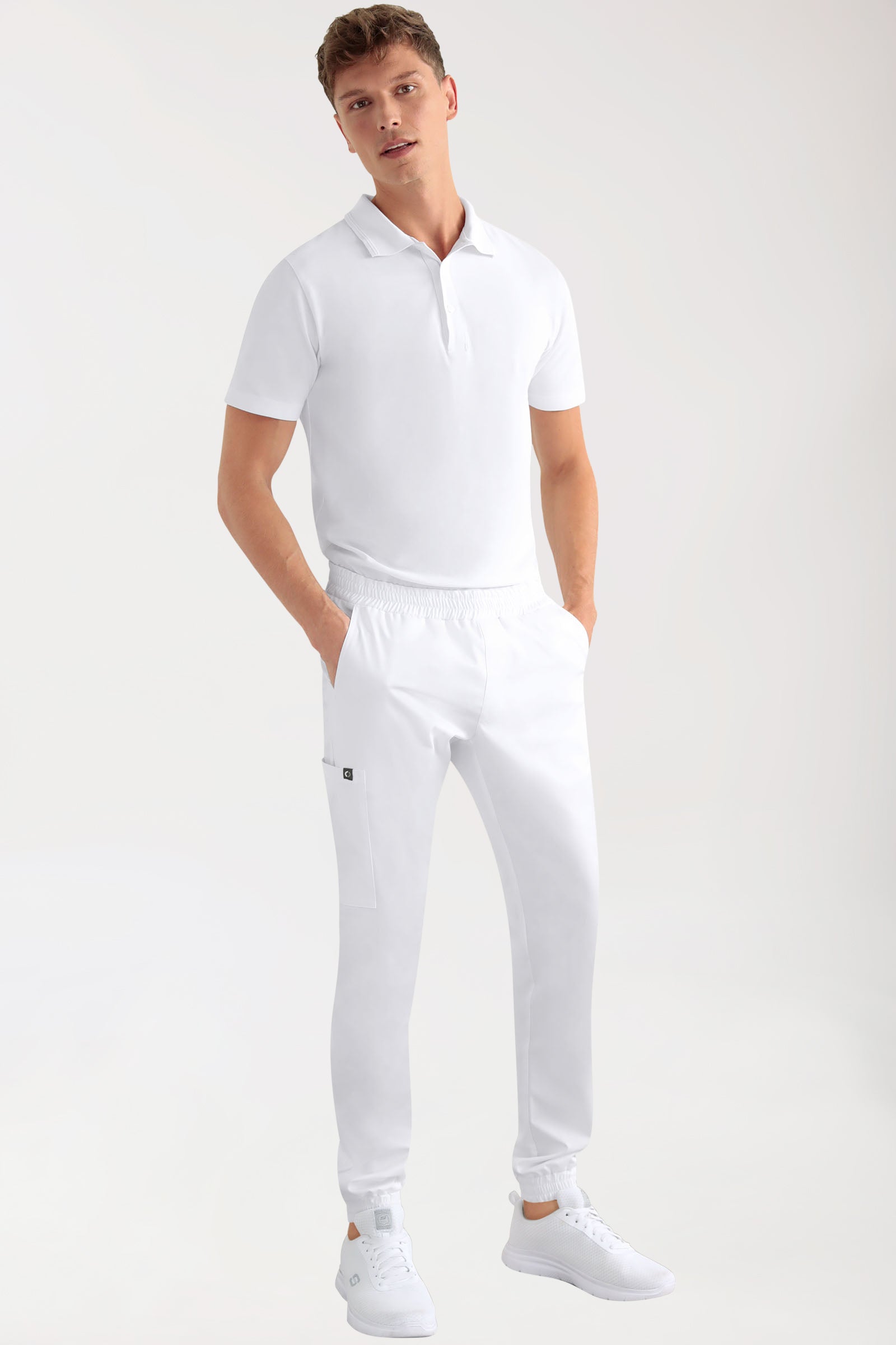 CORE Cargohose Herren - Jogpants Style weiss, Vorderansicht