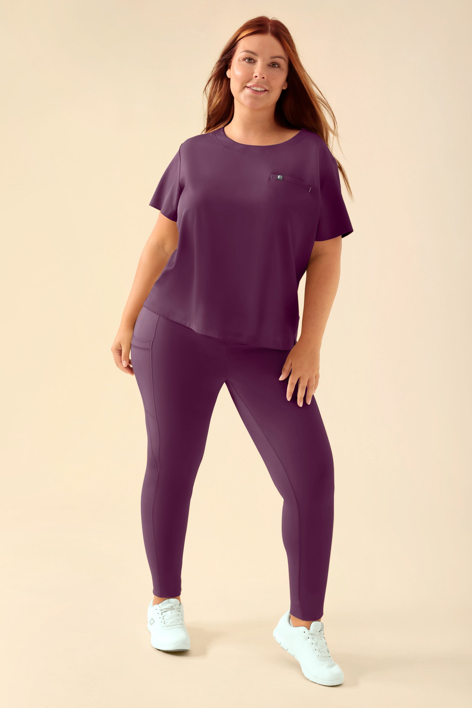 KAERE Leggings Damen - super elastisch pflaume, Vue de face Le mannequin mesure 173 cm et porte la taille XL