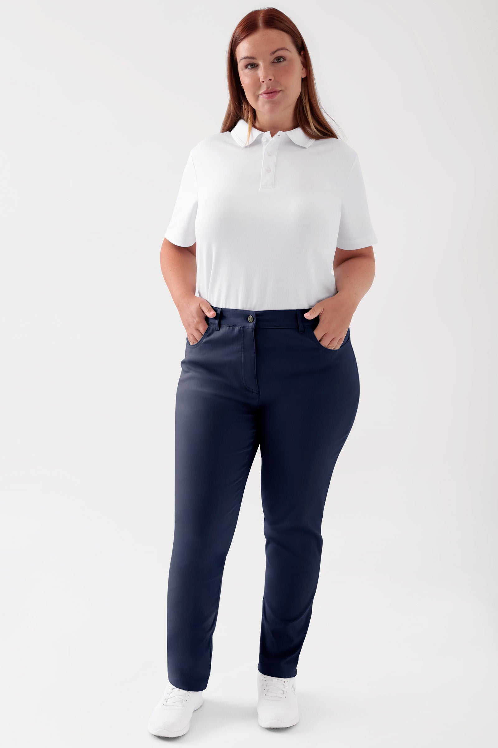 COMFY FLEX 5-Pocket Hose Damen - schlankes Bein navy, Vorderansicht Das Model ist 173 cm groß und trägt Grösse 46