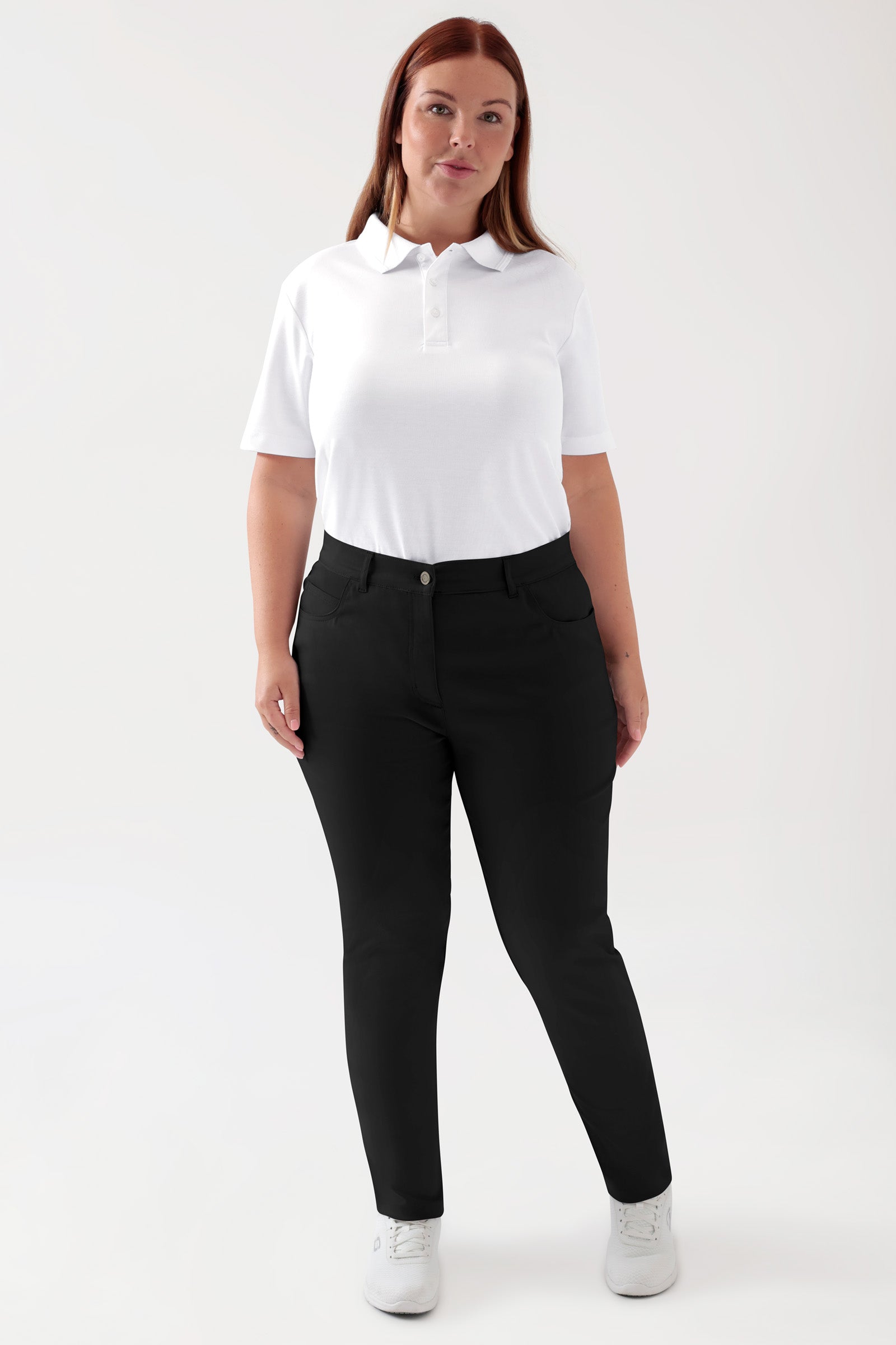 COMFY FLEX 5-Pocket Hose Damen - schlankes Bein schwarz, Vorderansicht Das Model ist 173 cm groß und trägt Grösse 46