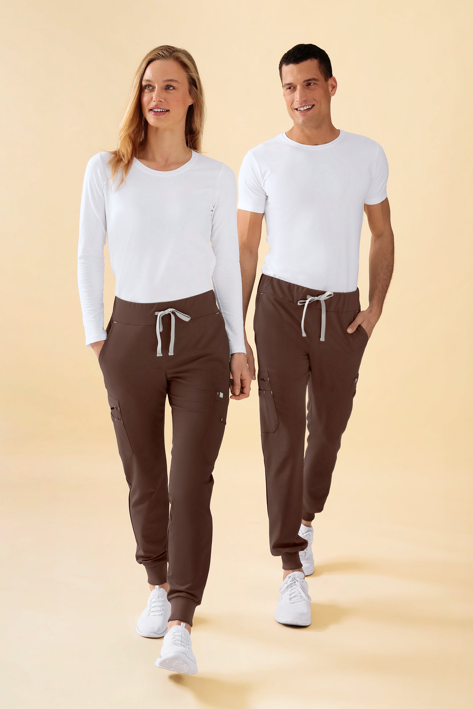 KAERE Hose Damen - Saumbündchen mit Beintaschen coffee, Vue de face