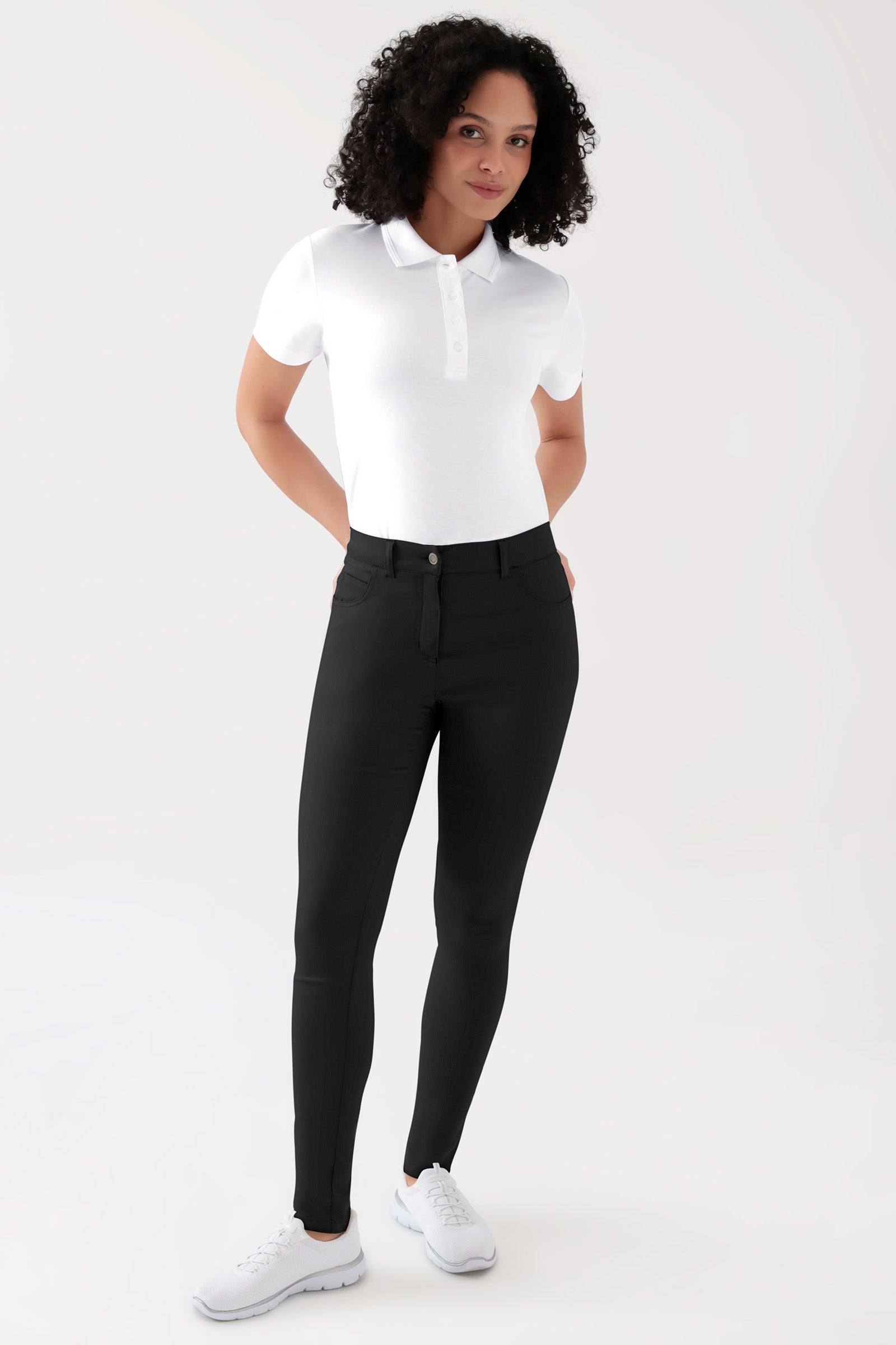 COMFY FLEX 5-Pocket Hose Damen - schlankes Bein schwarz, Vorderansicht Das Model ist 176 cm groß und trägt Grösse 36