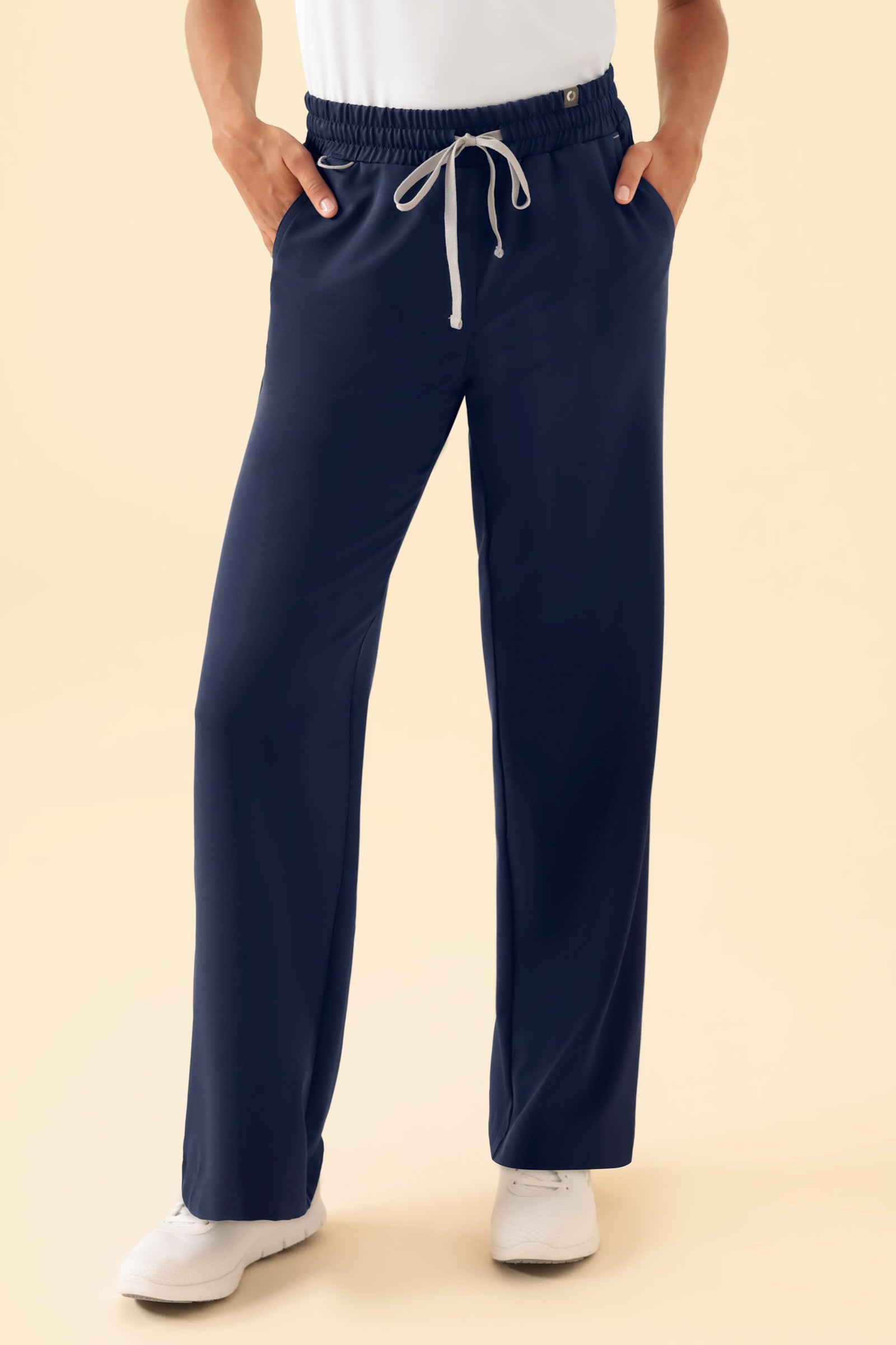 KAERE Hose Damen - weites Bein navy, Vue de face Le mannequin mesure 176 cm et porte la taille S