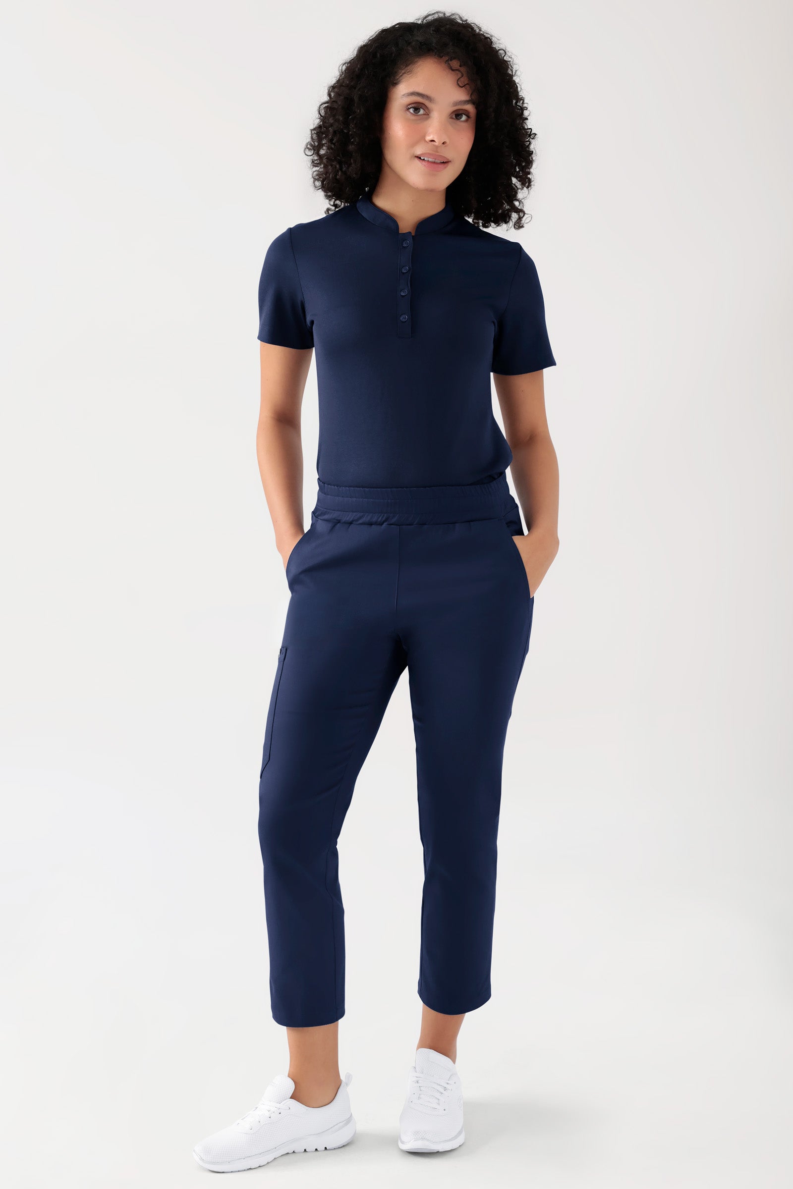 COMFY FLEX Stretch Hose Unisex - 7/8 Länge navy, Vorderansicht Das Model ist 176 cm groß und trägt Grösse S