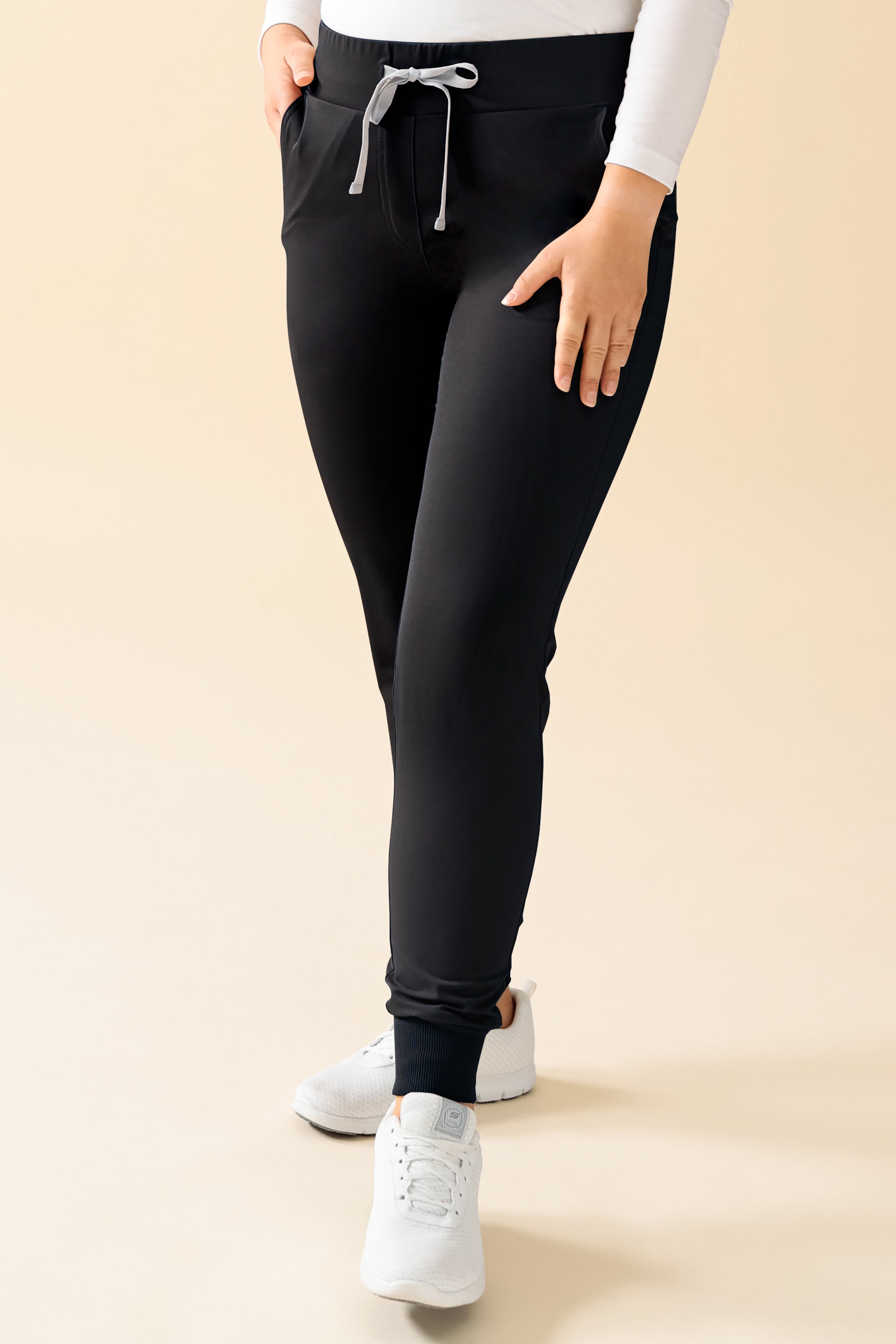 KAERE Hose Damen - Saumbündchen Kurzgr. ohne Beintaschen schwarz