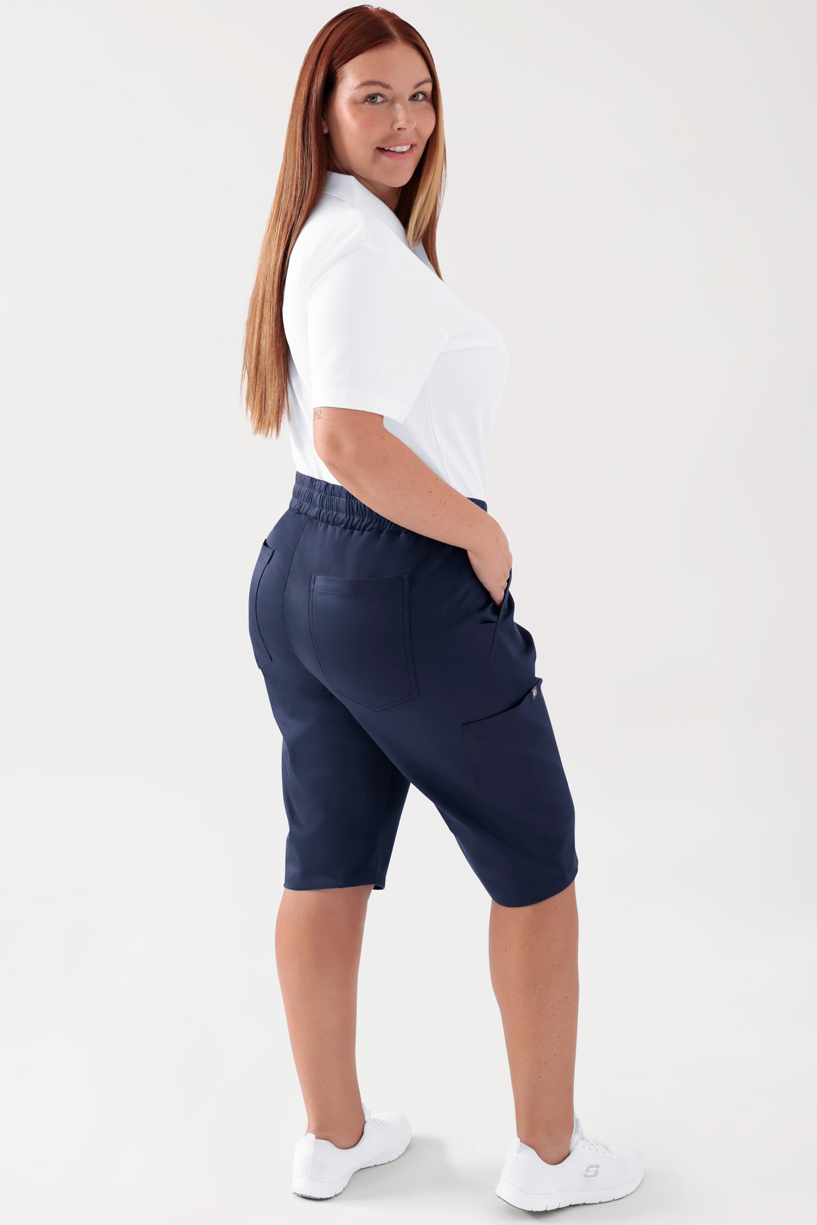 COMFY FLEX Stretch Hose Unisex - Bermuda navy, Vue de dos Le mannequin mesure 173 cm et porte la taille L