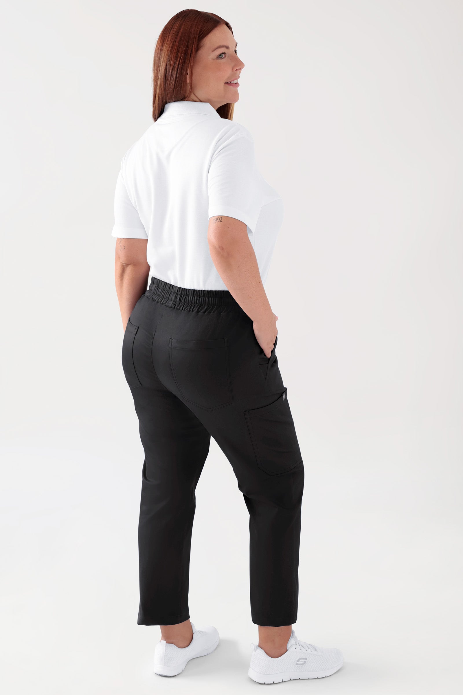 COMFY FLEX Stretch Hose Unisex - 7/8 Länge schwarz, Vue de dos Le mannequin mesure 173 cm et porte la taille L