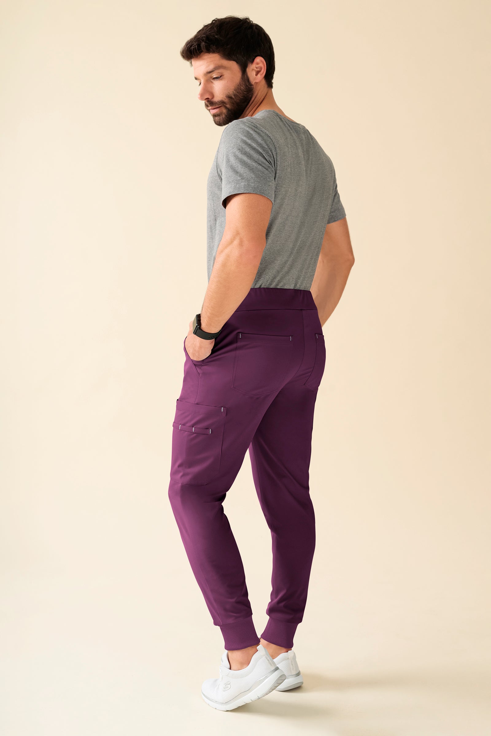 KAERE Hose Herren - Saumbündchen Kurzgr. mit Beintaschen pflaume, Vue de dos 