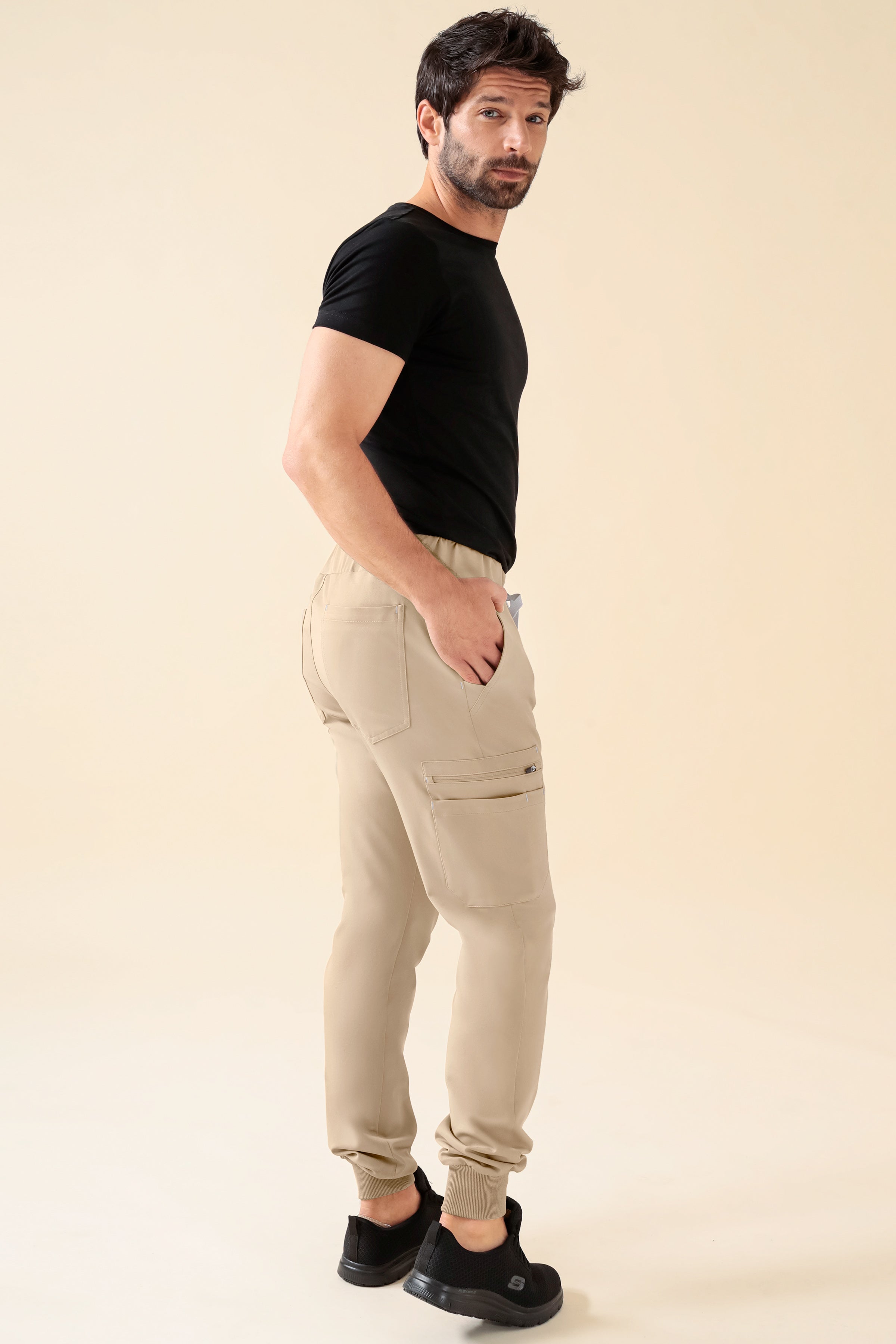 KAERE Hose Herren - Saumbündchen Kurzgr. mit Beintaschen sand