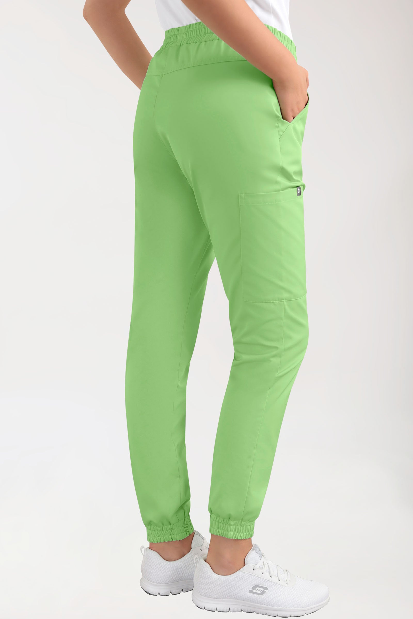 CORE Cargohose Damen - Jogpants Style apfelgrün, Rückansicht 