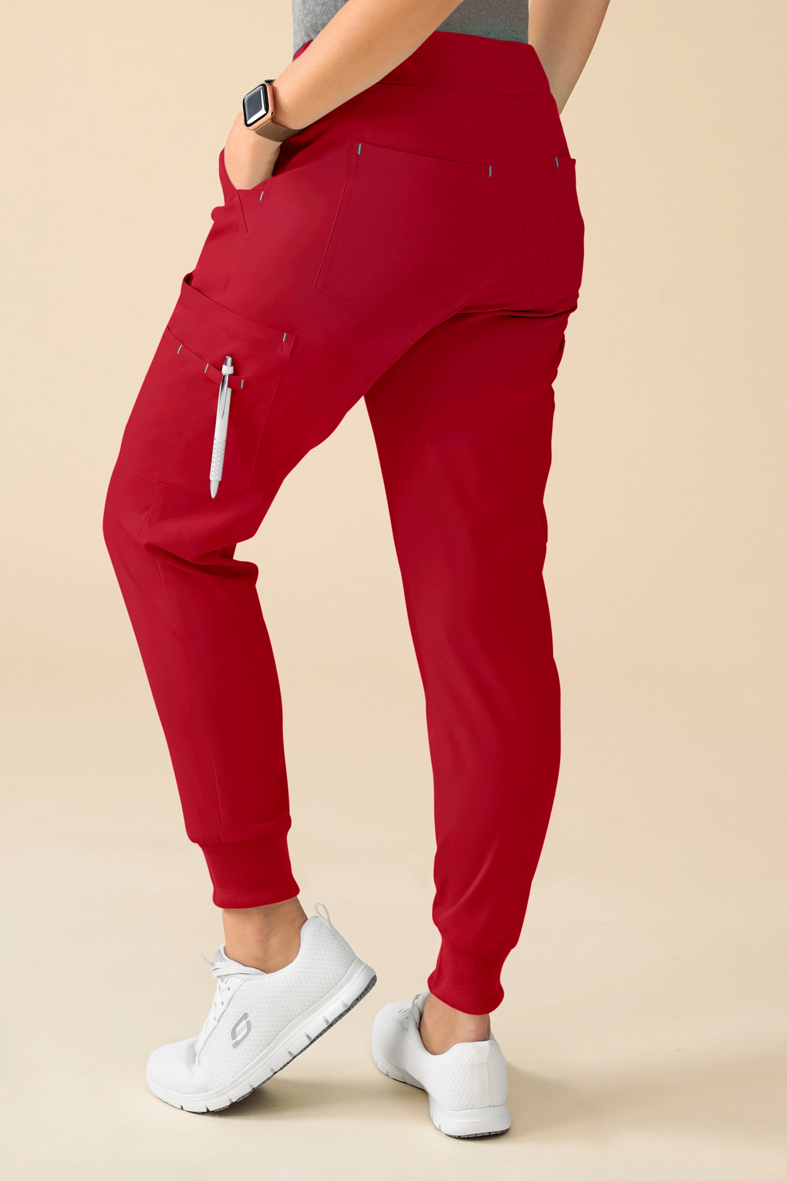 KAERE Hose Damen - Saumbündchen Kurzgr. mit Beintaschen rot, Rückansicht 