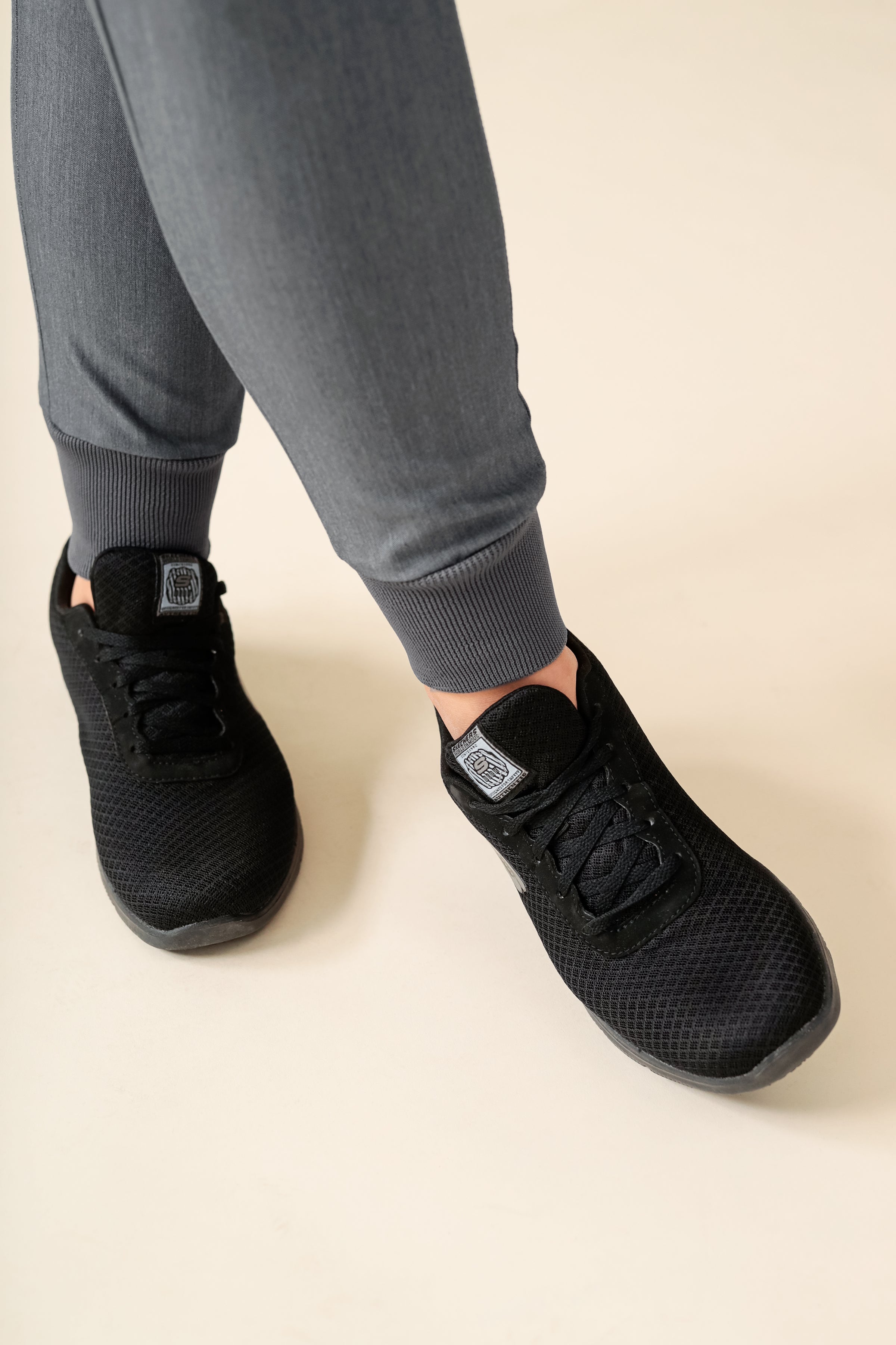 KAERE Hose Damen - Saumbündchen Kurzgr. ohne Beintaschen grau melange