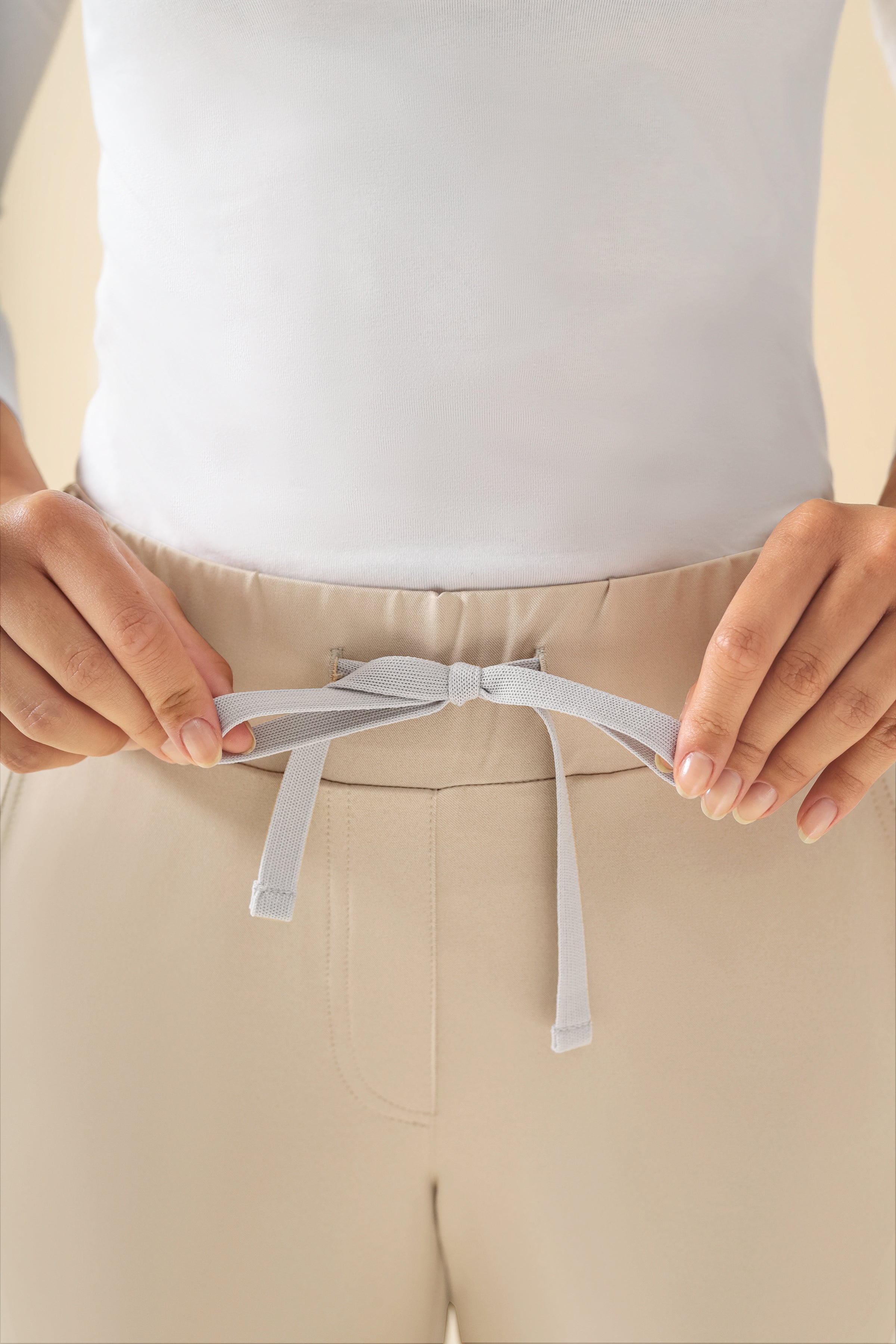 KAERE Hose Damen - Saumbündchen Kurzgr. ohne Beintaschen sand