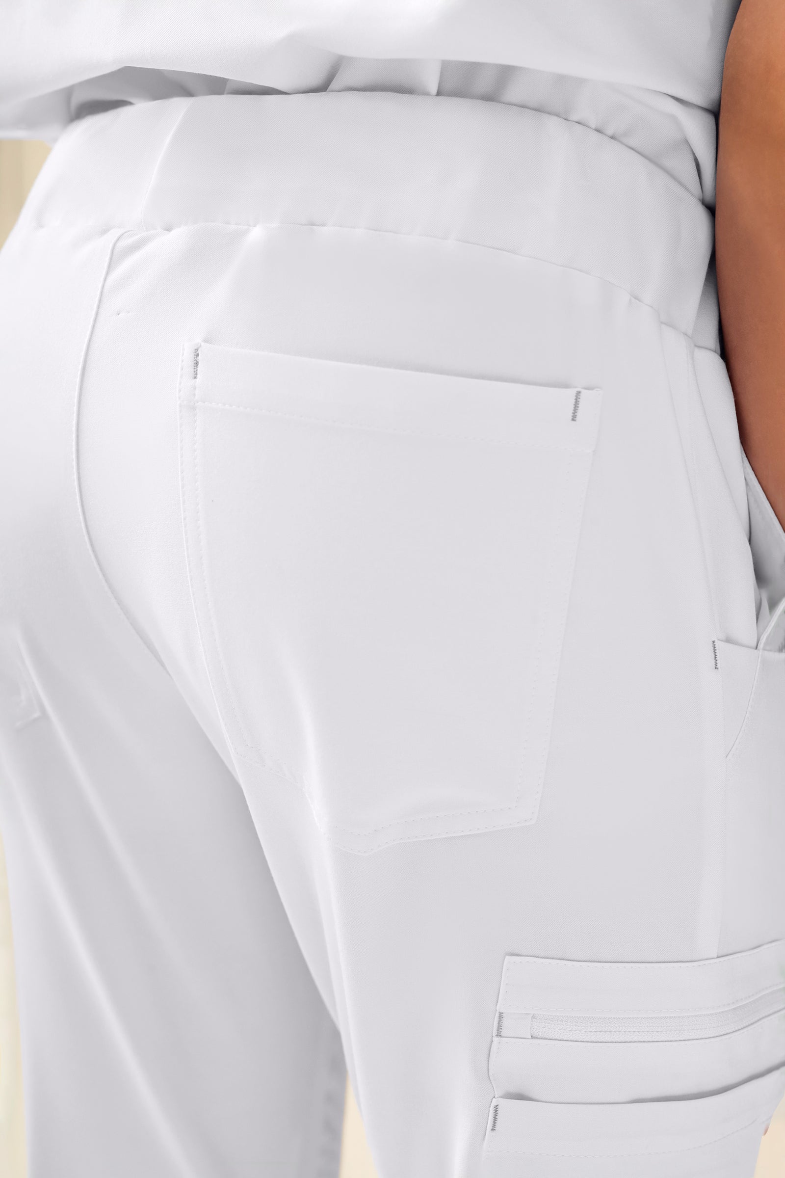 KAERE Hose Herren - gerader Saum mit Beintaschen weiss
