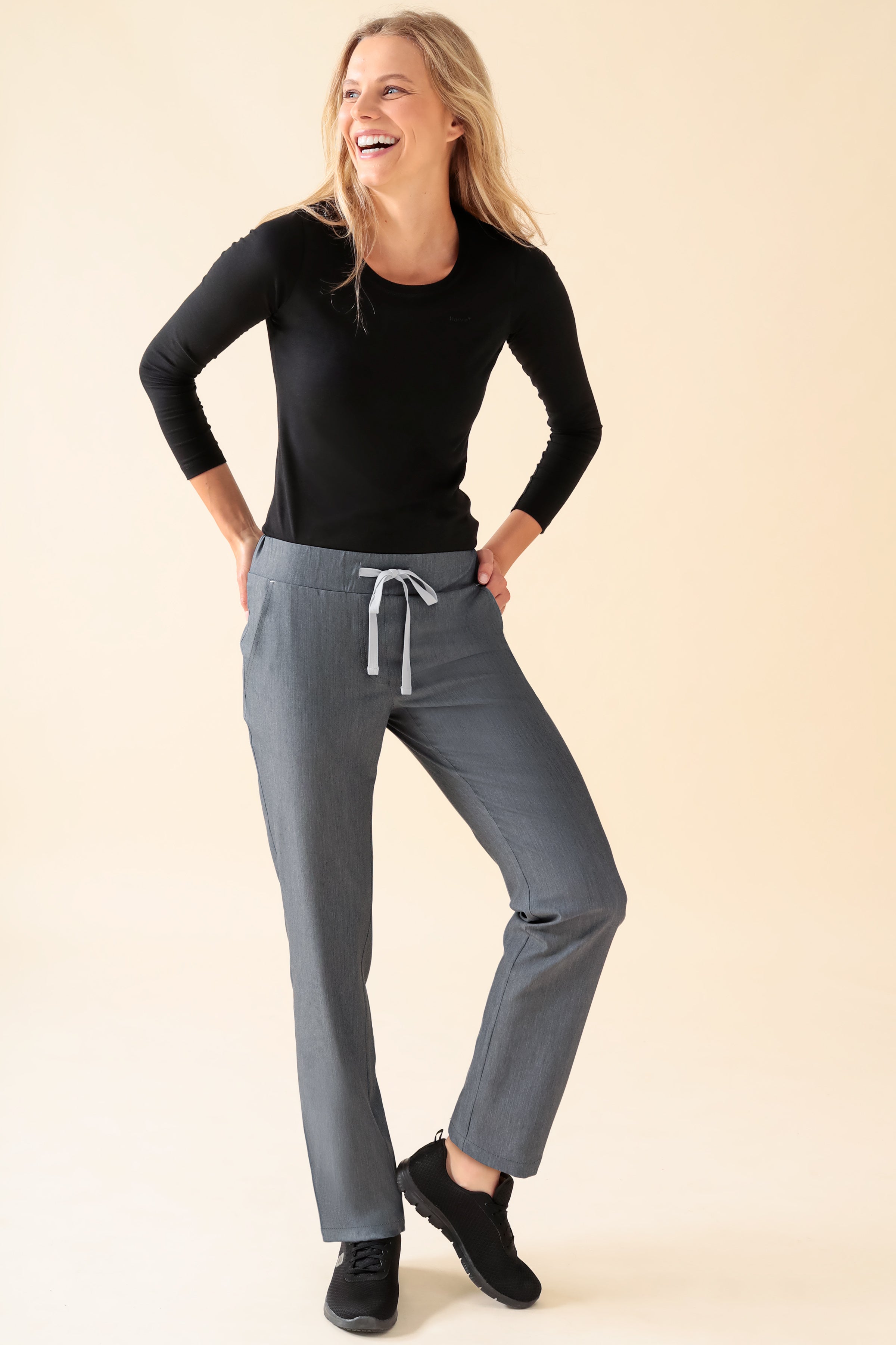 KAERE Hose Damen - gerader Saum ohne Beintaschen grau melange, Vorderansicht 
