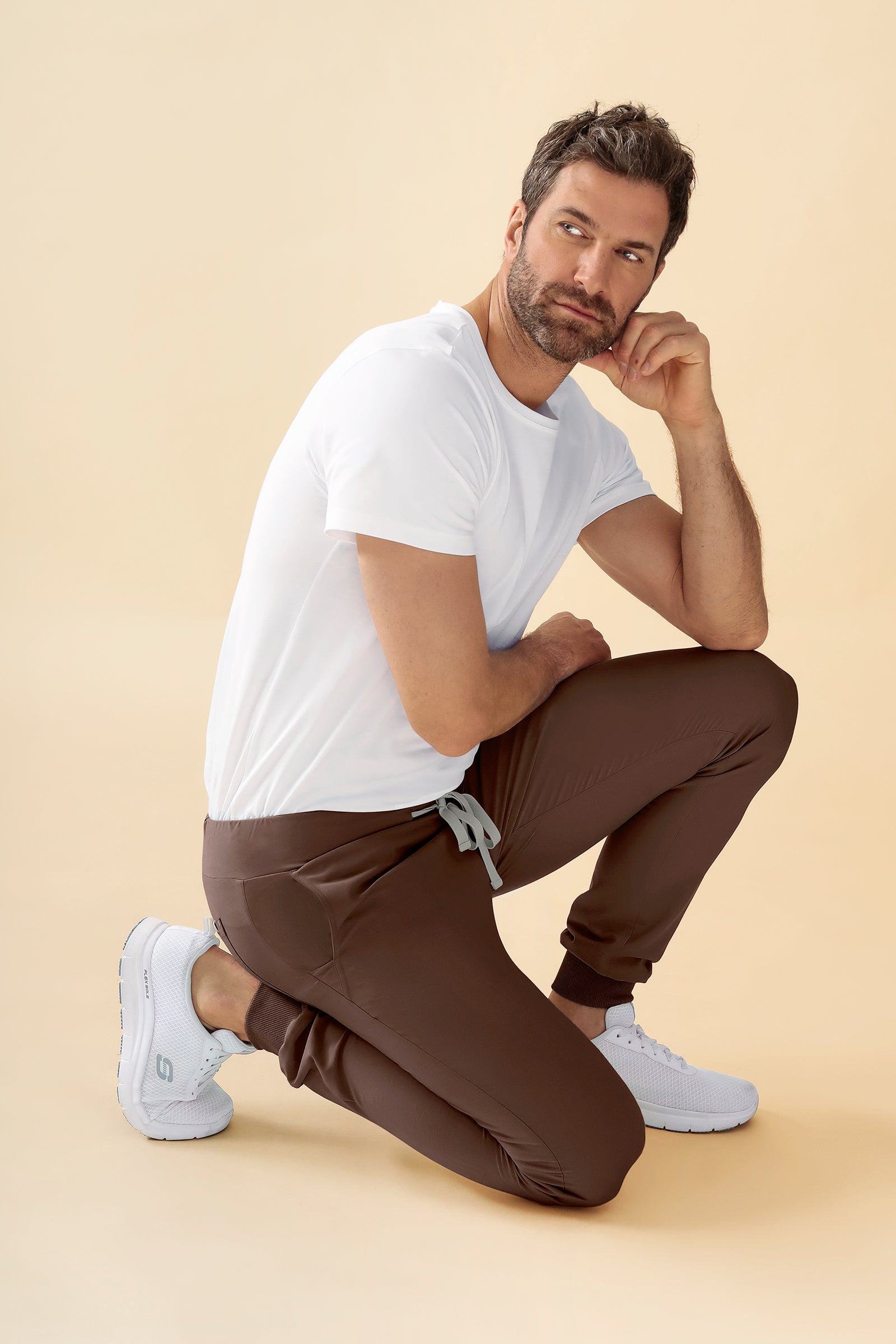 KAERE Hose Herren - Saumbündchen ohne Beintaschen coffee, Vue de face 
