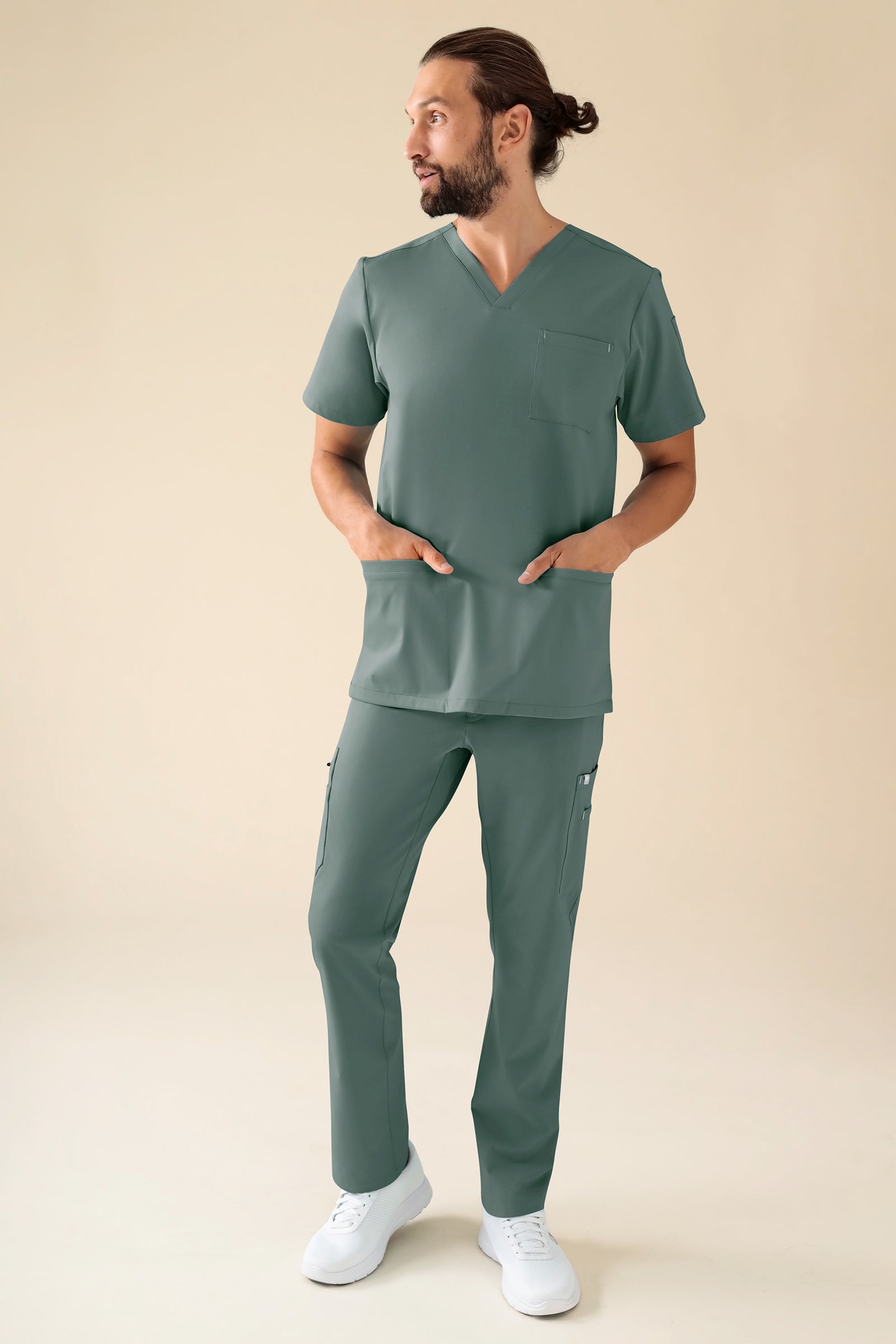KAERE Hose Herren - gerader Saum mit Beintaschen dunkelgrün, Vue de face 