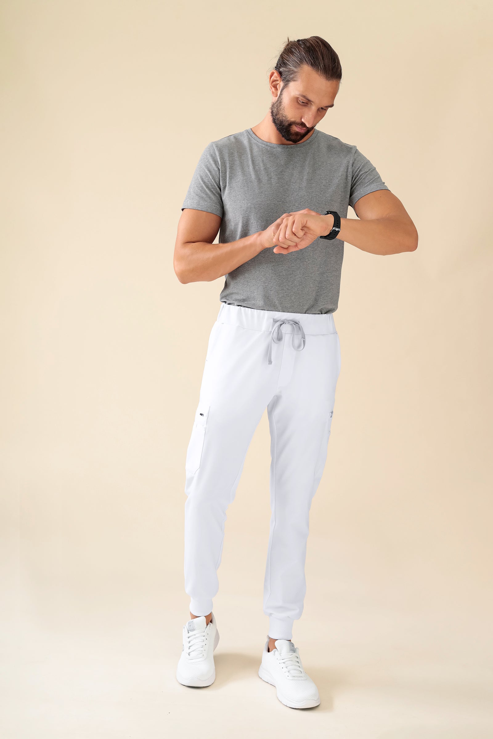 KAERE Hose Herren - Saumbündchen mit Beintaschen weiss